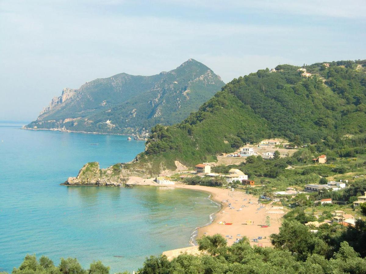 Large Apartment By The Pool - Pelekas Beach, Corfu Exterior photo